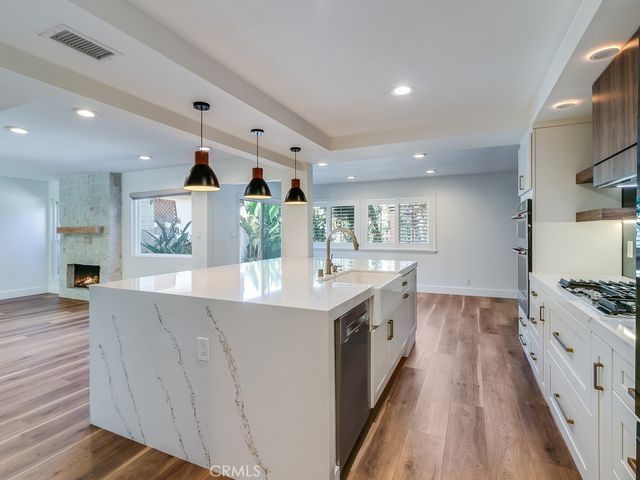 34 Rockrose Way, Irvine, CA 92612