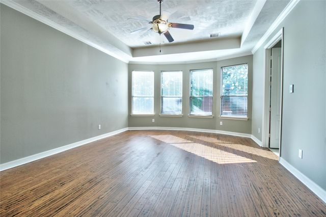 10 Spotted Lily Way, Magnolia, TX 77354
