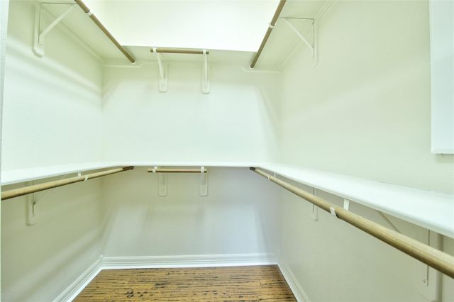 10 Spotted Lily Way, Magnolia, TX 77354