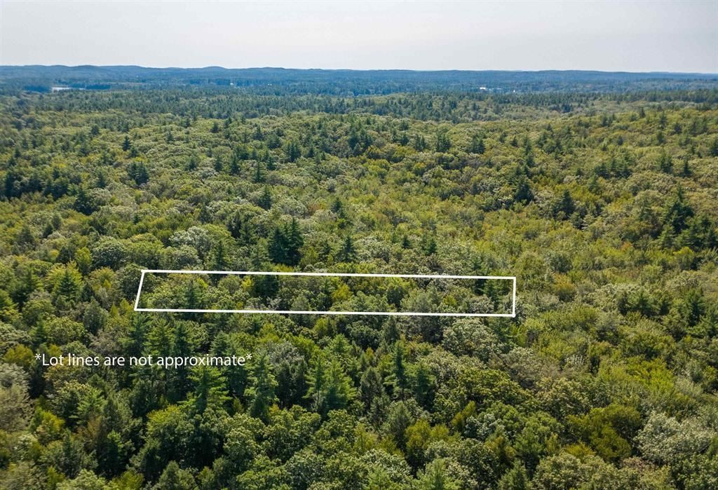 102 Rockrimmon Road, Kingston, NH 03848