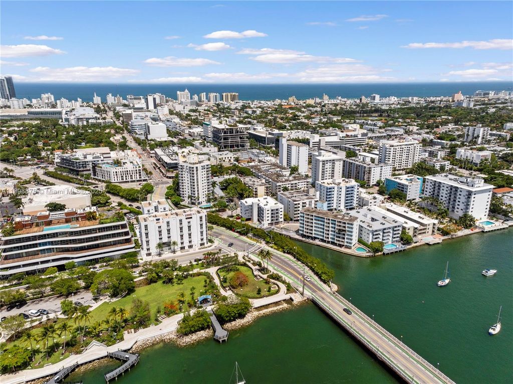 1673 Bay Rd 405, Miami Beach, FL 33139