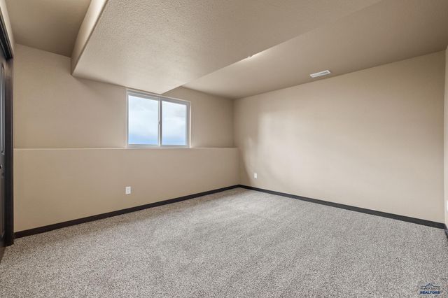 14488a BRAYLEE JO RD, Piedmont, SD 57769