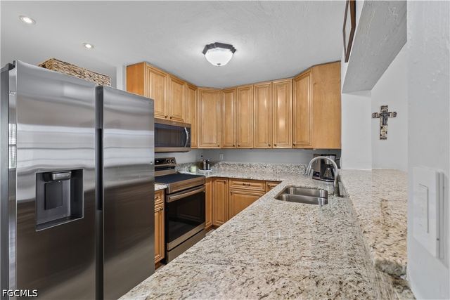 4029 Country Club BLVD, Cape Coral, FL 33904
