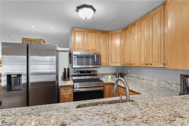4029 Country Club BLVD, Cape Coral, FL 33904