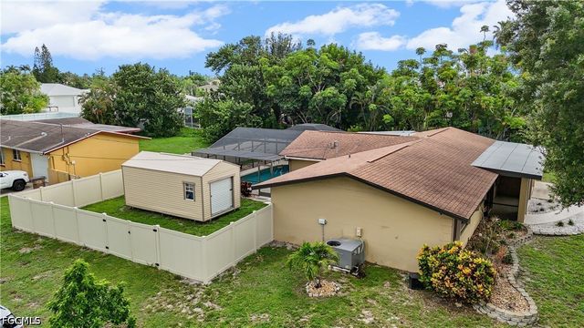 4029 Country Club BLVD, Cape Coral, FL 33904