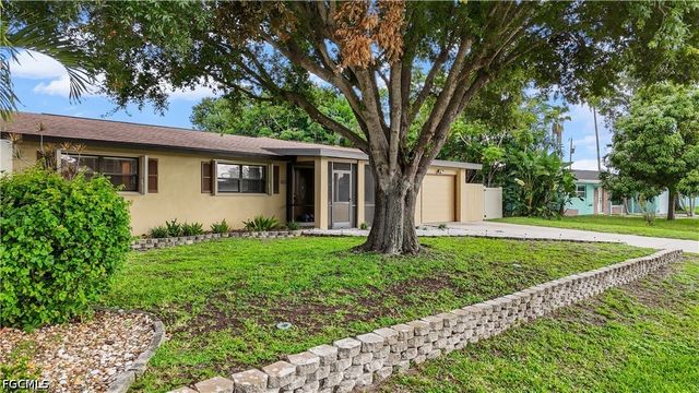 4029 Country Club BLVD, Cape Coral, FL 33904