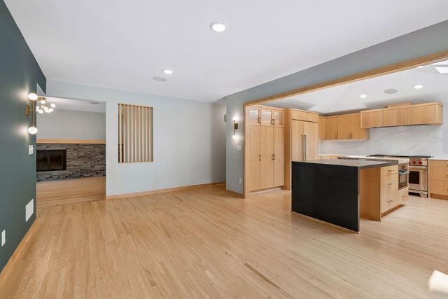 6216 Maloney Avenue, Edina, MN 55343
