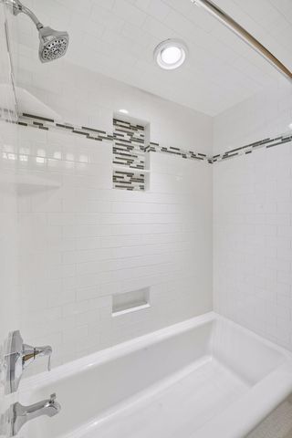 6216 Maloney Avenue, Edina, MN 55343