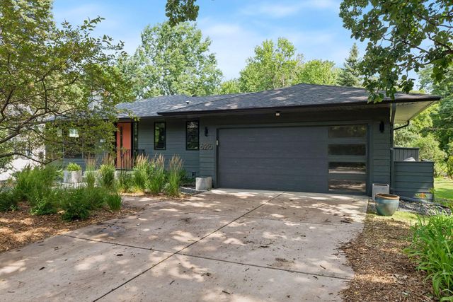 6216 Maloney Avenue, Edina, MN 55343