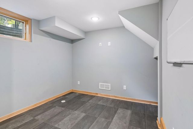 6216 Maloney Avenue, Edina, MN 55343