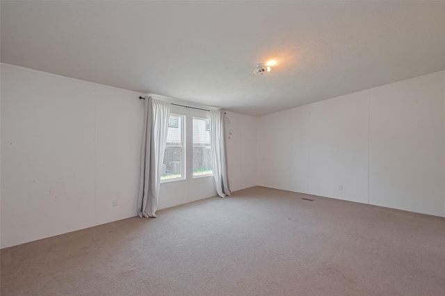 439 Road 5107, Cleveland, TX 77327