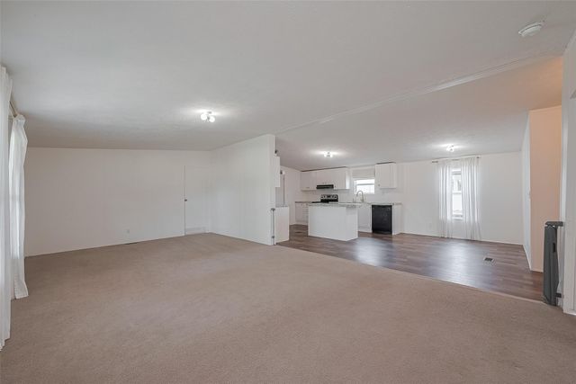 439 Road 5107, Cleveland, TX 77327