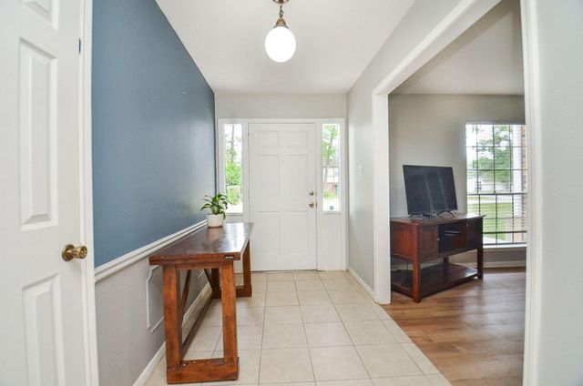 17603 Wild Oak Drive, Houston, TX 77090