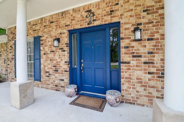 17603 Wild Oak Drive, Houston, TX 77090