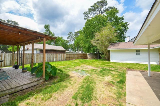 17603 Wild Oak Drive, Houston, TX 77090