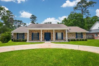 17603 Wild Oak Drive, Houston, TX 77090
