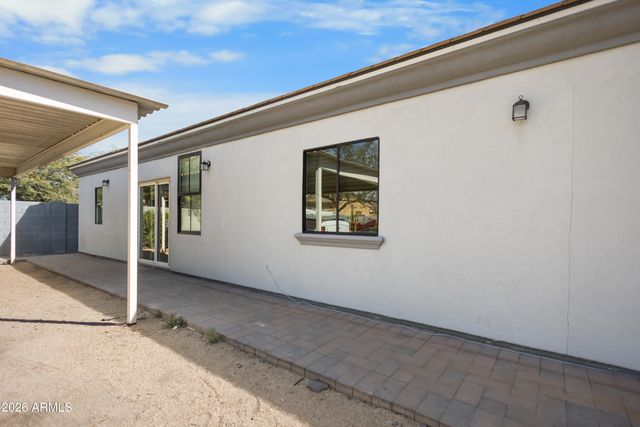 7631 N 59TH Lane, Glendale, AZ 85301