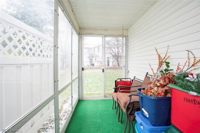 1127 Lake Meadow Lane, Brunswick, OH 44212