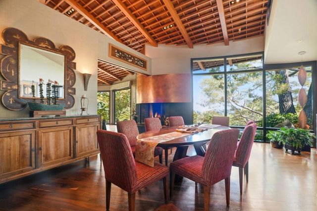 12728 La Cresta Drive, Los Altos Hills, CA 94022