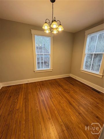 813 E 37th Street, Savannah, GA 31401