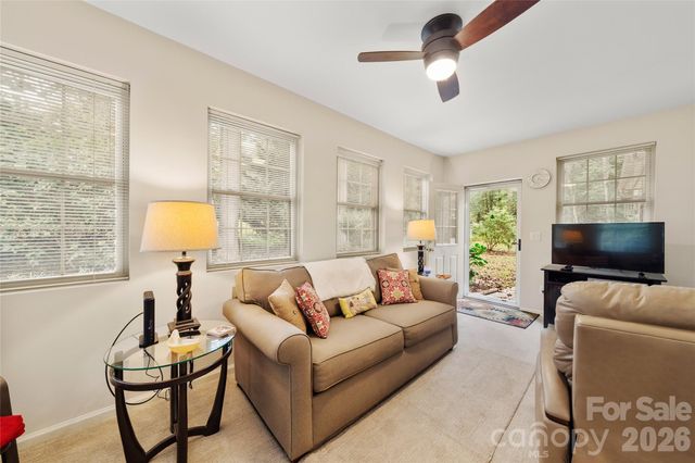 13 Foxhorn Court, Hendersonville, NC 28791