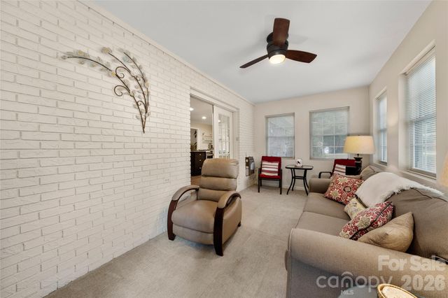 13 Foxhorn Court, Hendersonville, NC 28791