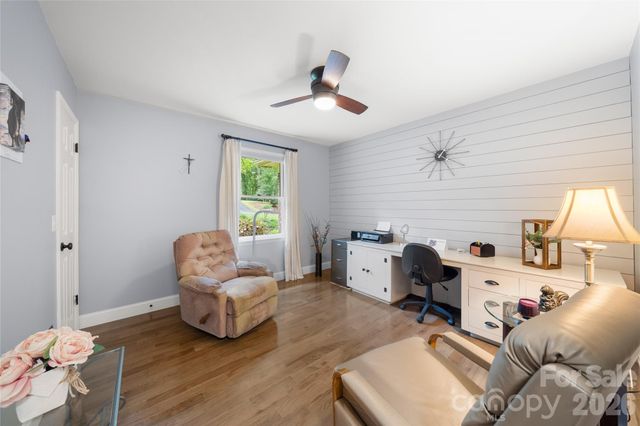 13 Foxhorn Court, Hendersonville, NC 28791