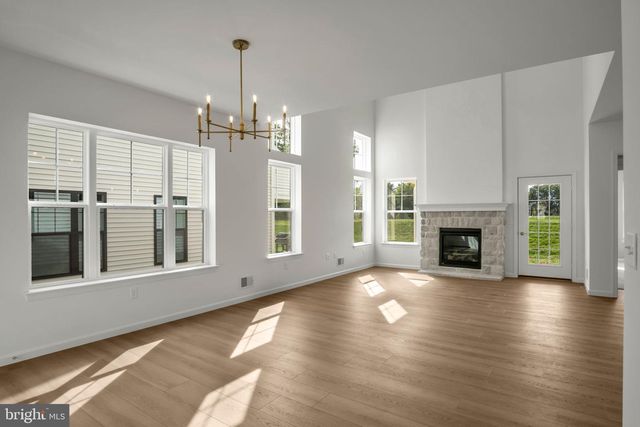 109 VILLAGE DRIVE, Millersville, PA 17551