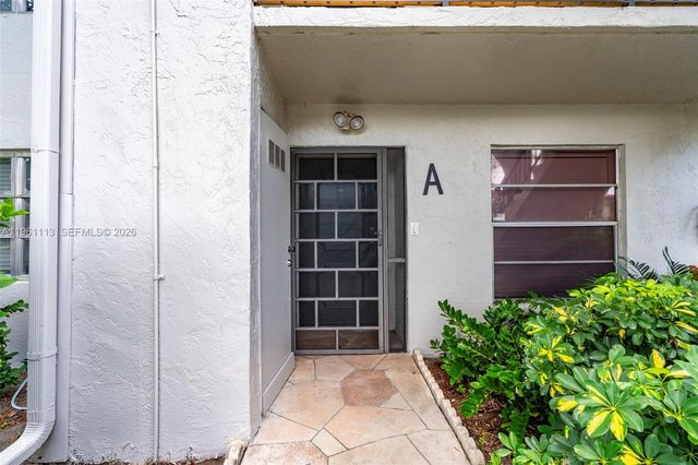 5710 Princess Palm Court A, Delray Beach, FL 33484