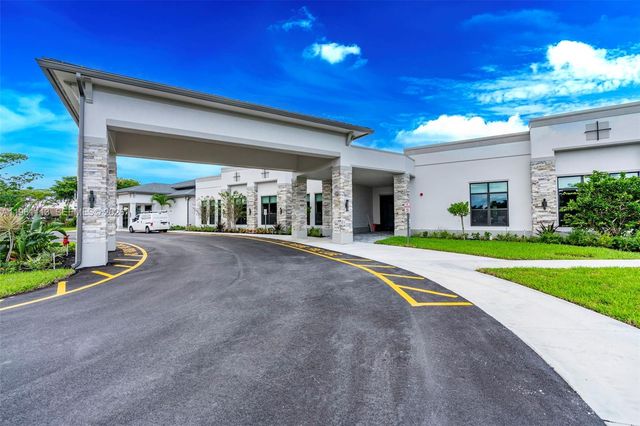 5710 Princess Palm Court A, Delray Beach, FL 33484
