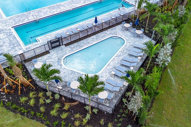 5710 Princess Palm Court A, Delray Beach, FL 33484