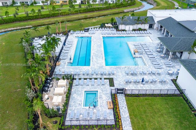 5710 Princess Palm Court A, Delray Beach, FL 33484