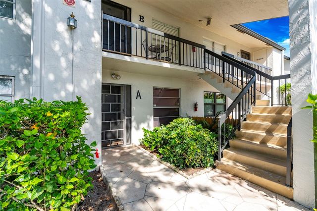 5710 Princess Palm Court A, Delray Beach, FL 33484