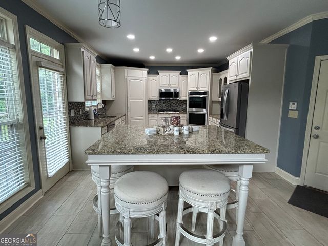 3351 Branch Valley Trail, Conyers, GA 30094
