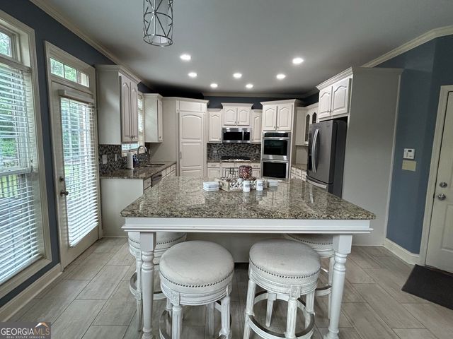 3351 Branch Valley Trail, Conyers, GA 30094