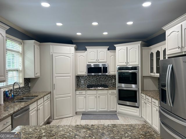 3351 Branch Valley Trail, Conyers, GA 30094