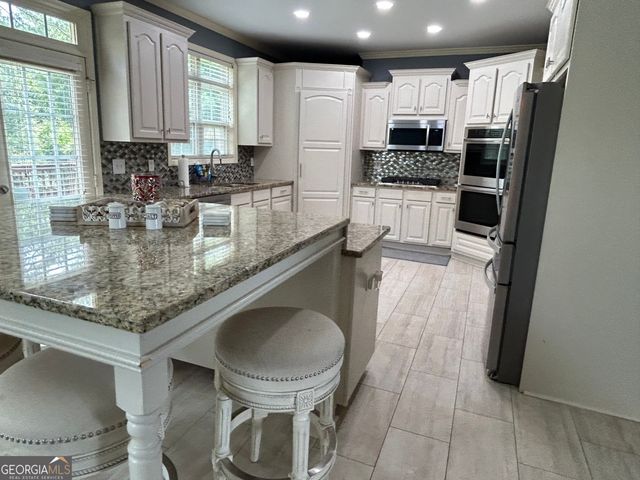 3351 Branch Valley Trail, Conyers, GA 30094