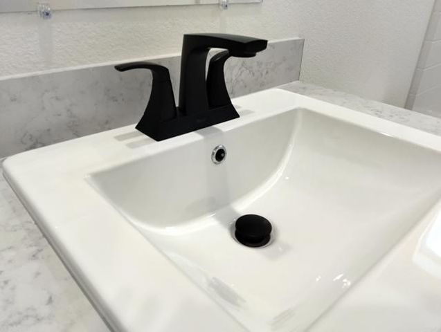 718 Sycamore Avenue 170, Vista, CA 92081