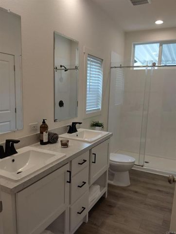 718 Sycamore Avenue 170, Vista, CA 92081