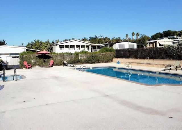 718 Sycamore Avenue 170, Vista, CA 92081