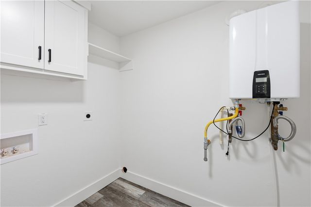 1509 El Paso St, Corpus Christi, TX 78417