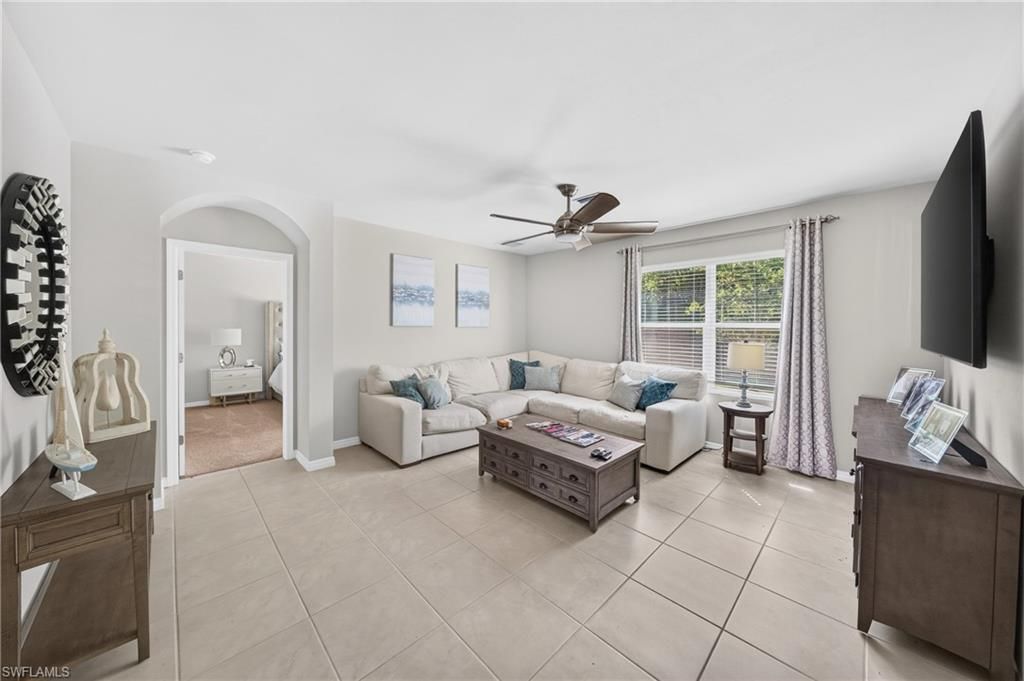 18508 Marlin Kite LN, NORTH FORT MYERS, FL 33917 — photo 2