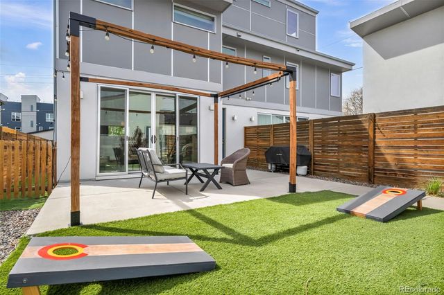 3227 W 20th Avenue, Denver, CO 80211