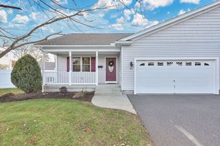 311 Montcalm St 311, Chicopee, MA 01020