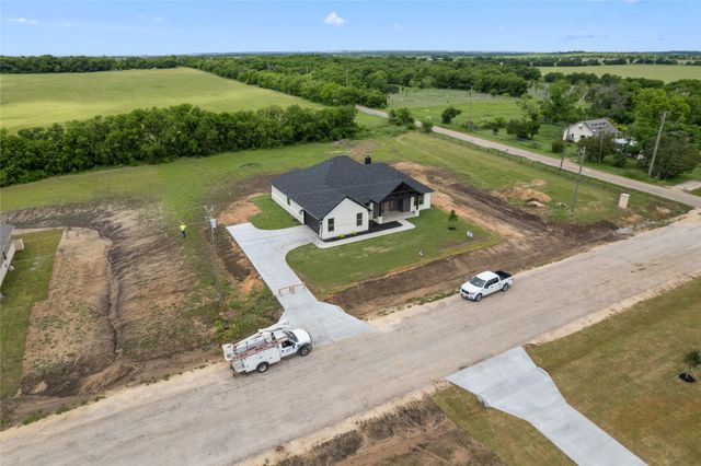 8529 Bronco Drive, Godley, TX 76044