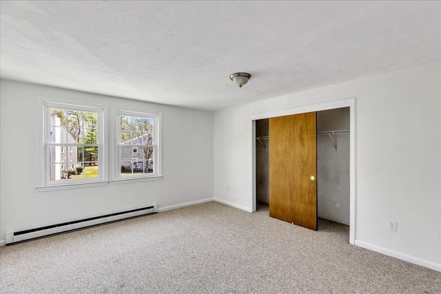 300 Falmouth Road APT 16F, Mashpee, MA 02649