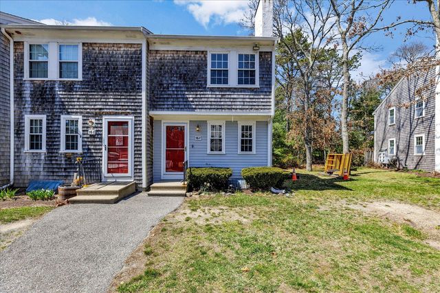 300 Falmouth Road APT 16F, Mashpee, MA 02649