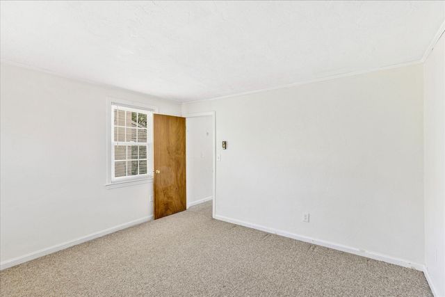 300 Falmouth Road APT 16F, Mashpee, MA 02649