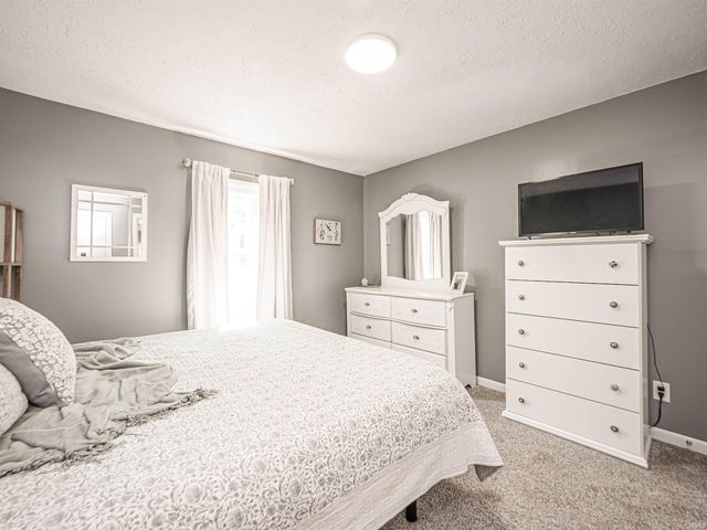 2013 Margybeth Avenue, Evansville, IN 47714