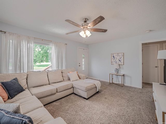 2013 Margybeth Avenue, Evansville, IN 47714